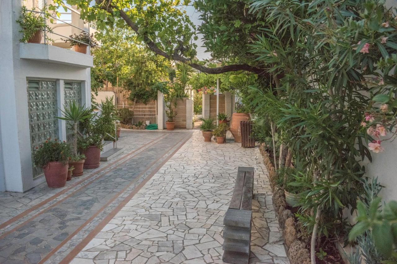 Stefanie Studios Agia Marina المظهر الخارجي الصورة