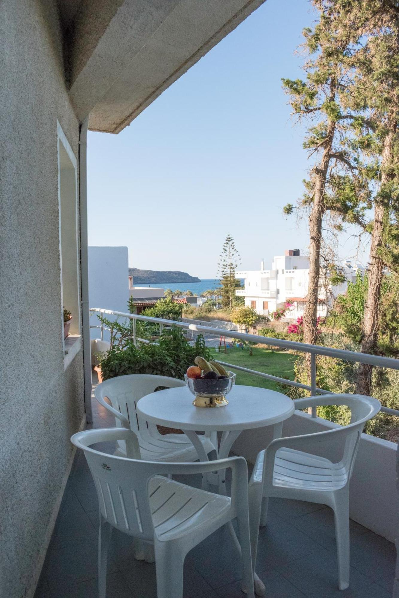 Stefanie Studios Agia Marina المظهر الخارجي الصورة
